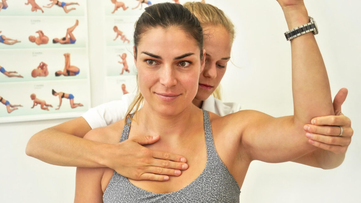 Bolest mezi lopatkami: Co s tím?