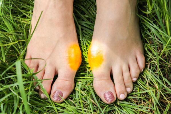 Vbočený palec nemusí bolet. Poraďte si s ním!